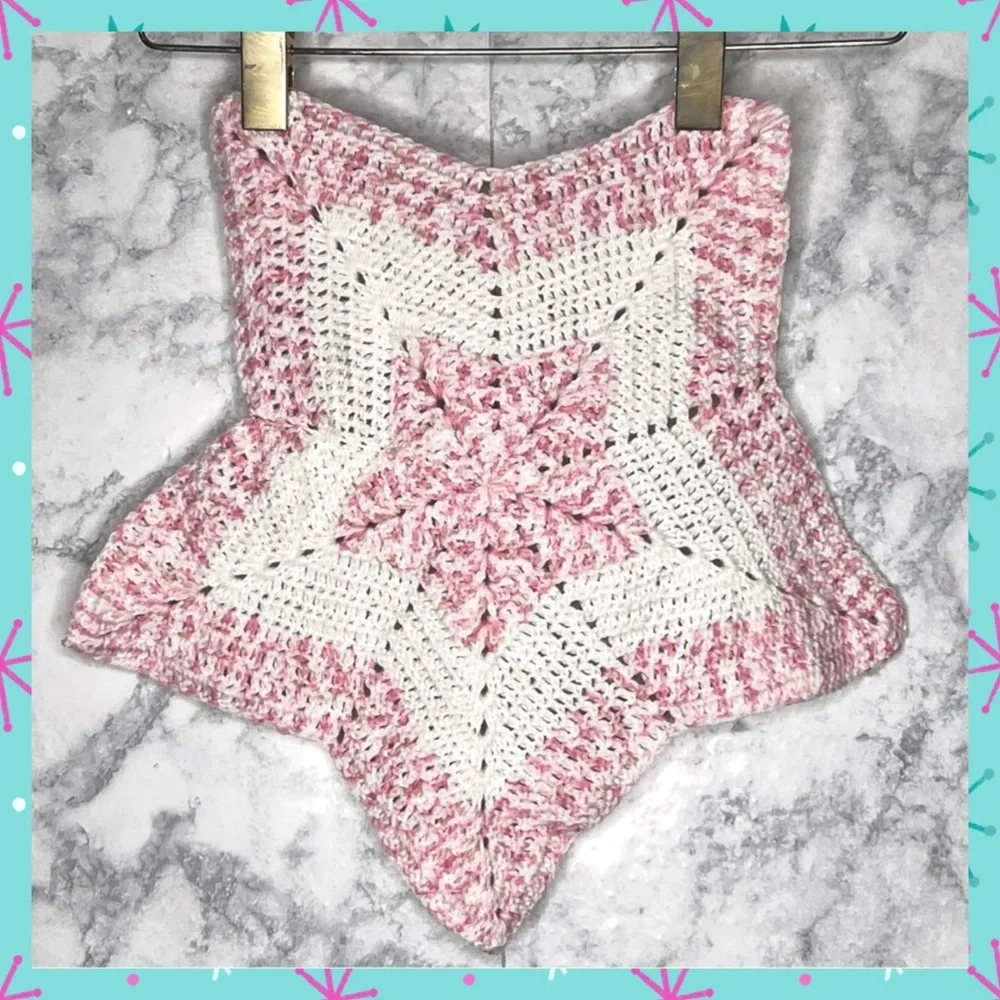 HandMade Crochet Star Shaped Pink White Center Piece / Wall Decor PinkRainCloud